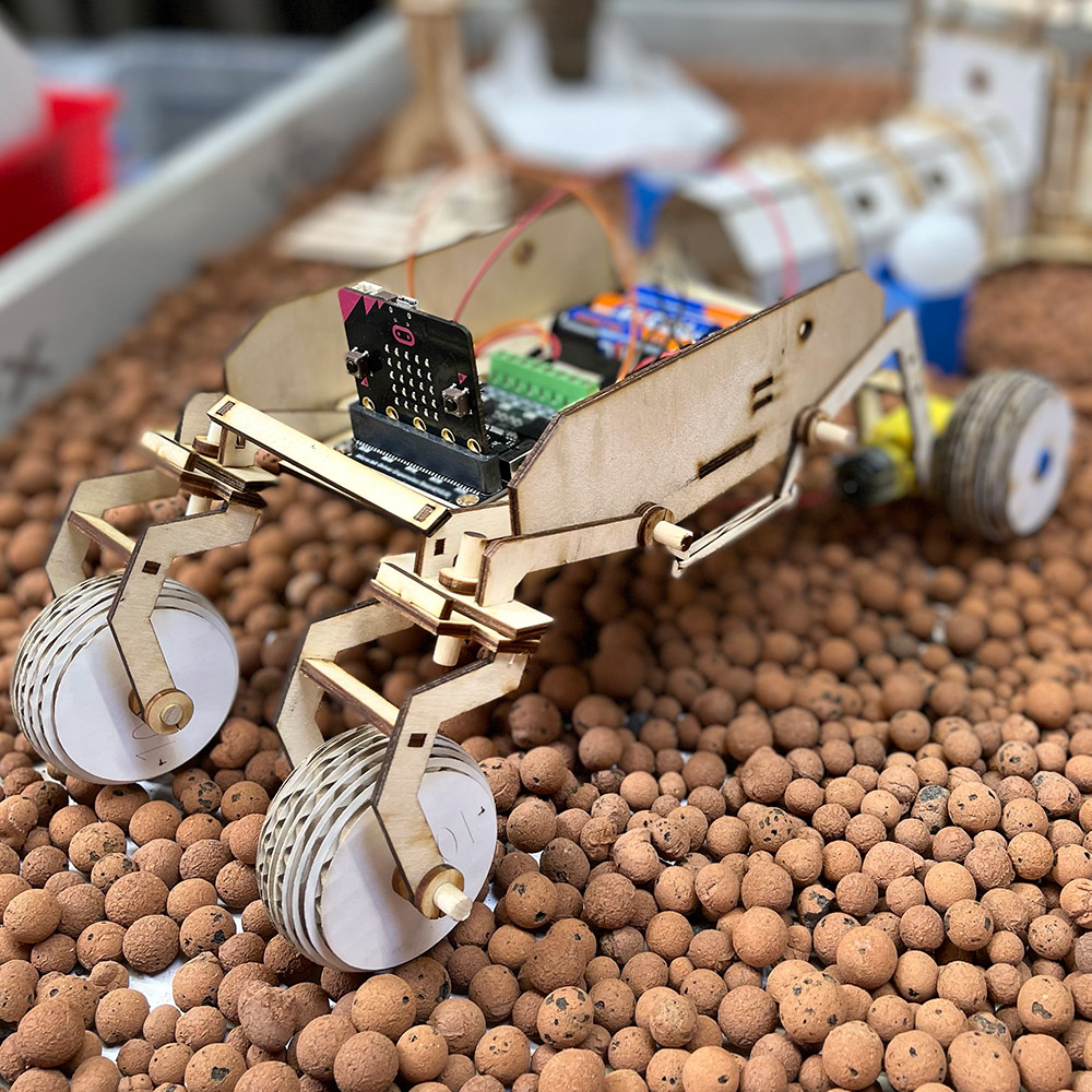 Create N Code: Mars Mission – Rover