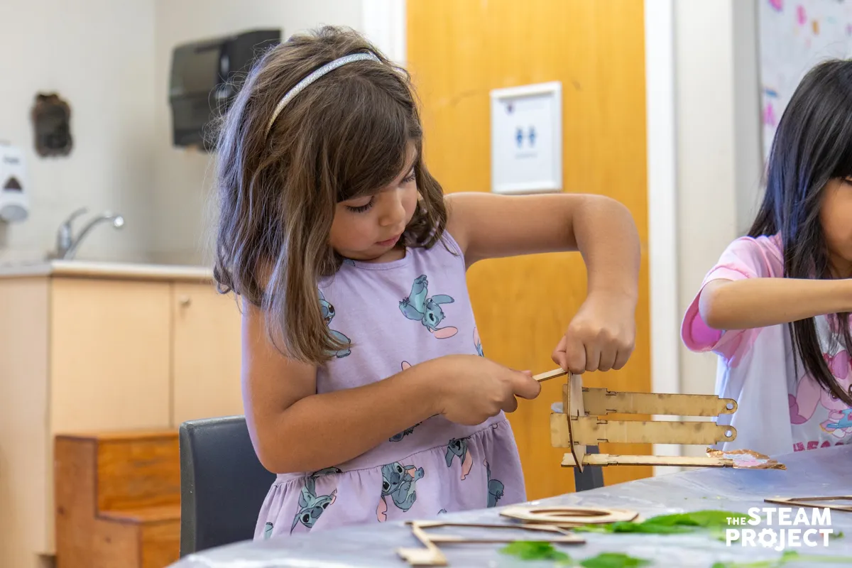 Nature Walk Lamp (5)
