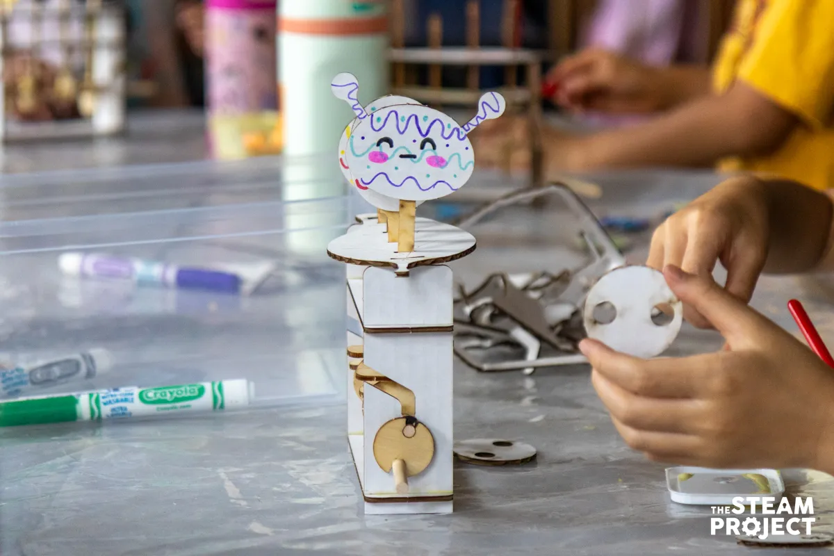 Caterpillar Automata (22)