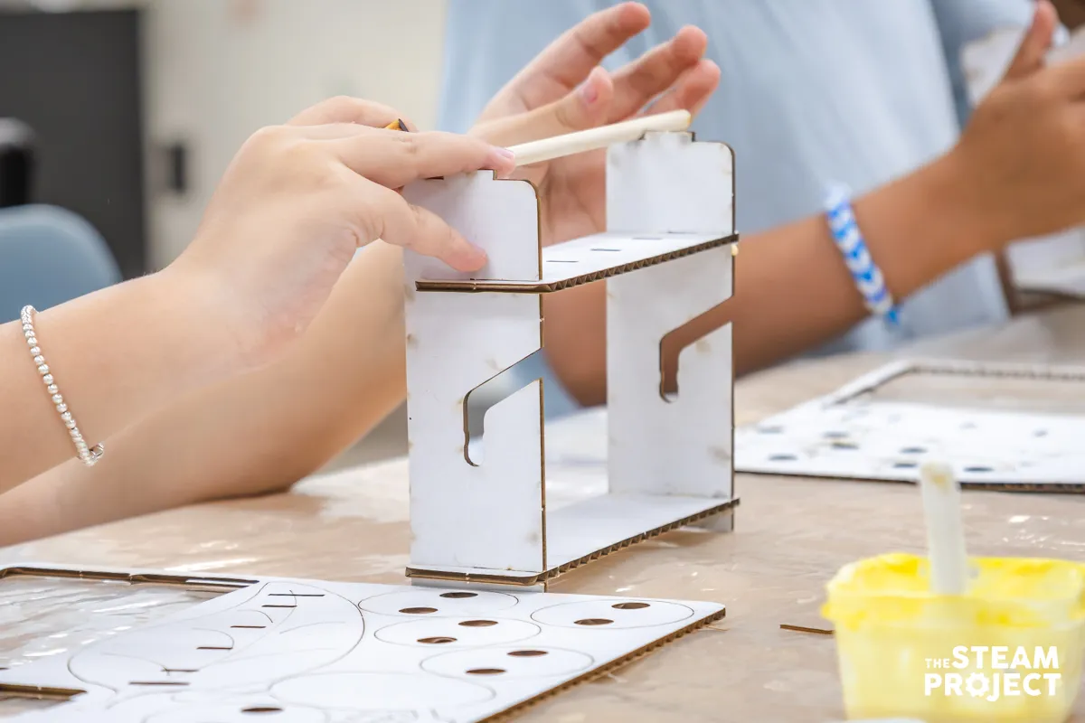 Caterpillar Automata (26)