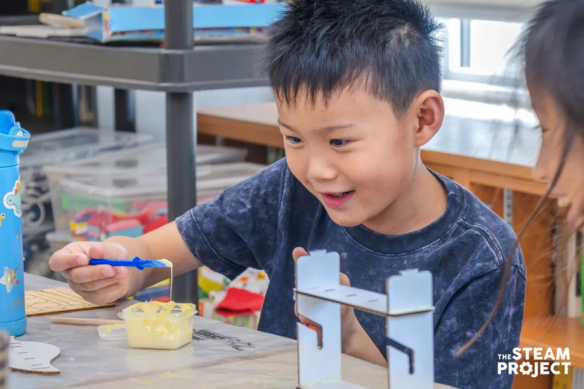 Caterpillar Automata (28)